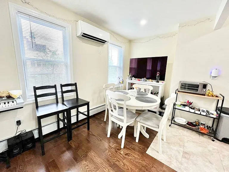 35 N Oxford St #3 — Photo 11