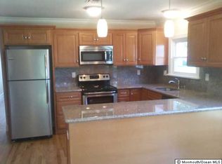 14 Troumaka St, Toms River, NJ 08757