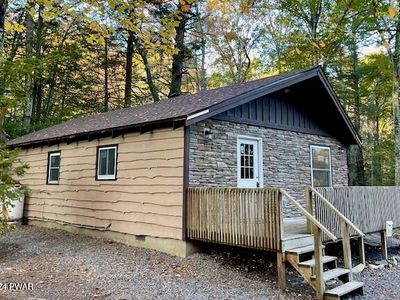 104 Lone Oak Dr, Lakeville, PA, 18438