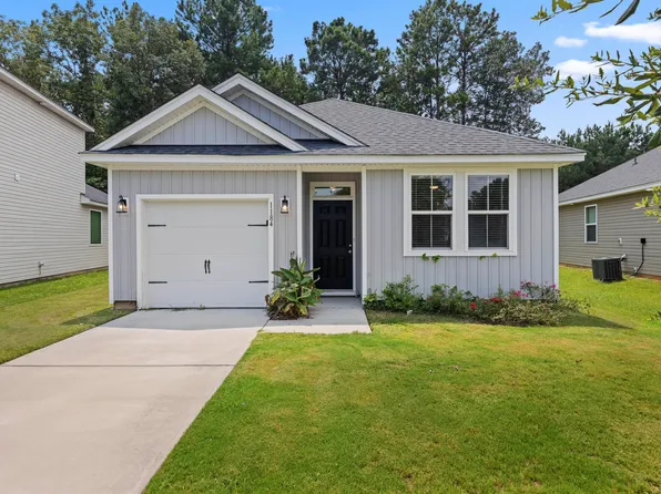 1184 Warrens Way, Manning, SC 29102