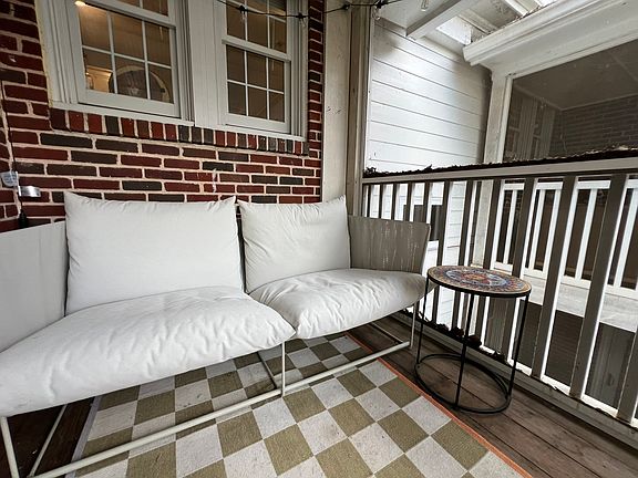 3rd image of 1300 Briarcliff Rd NE APT 6