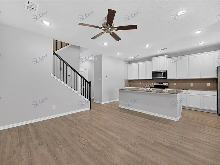 3500 Cricket Dr — Photo 3
