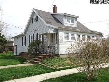 2nd image of 1837 E 298th St