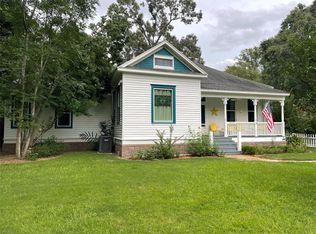 19018 Veterans Rd, Magnolia, TX 77355