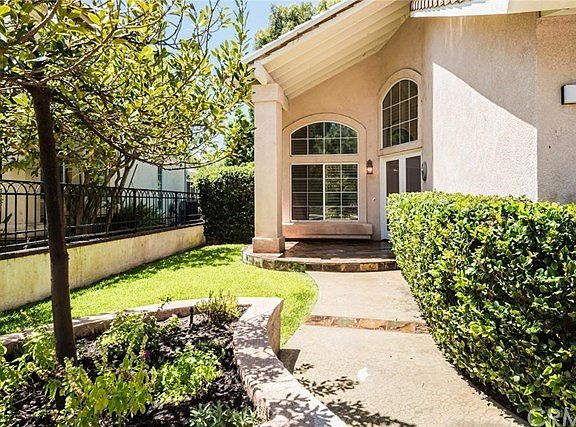 3rd image of 3 Rosy Finch Ln