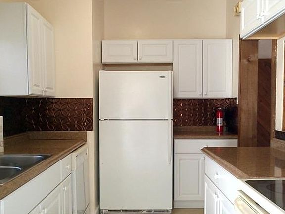 4th image of 3449 Dudley St