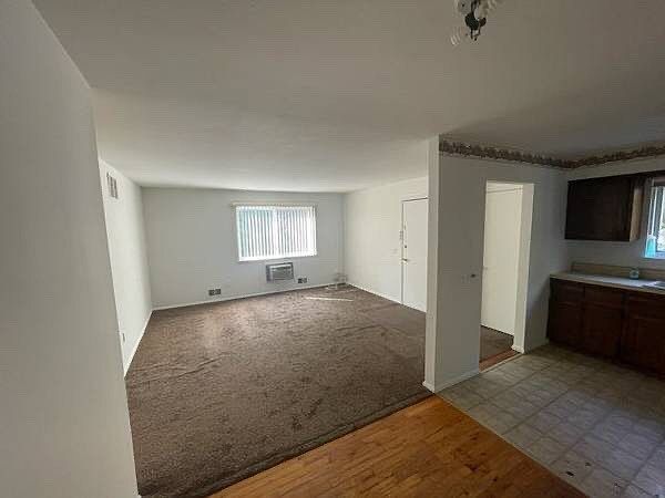 2nd image of 331 Seely Ln
