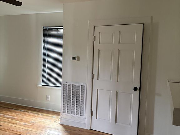 5th image of 315 Monroe St