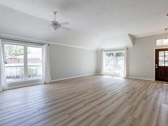 3rd image of 8306 Caledonia Dr
