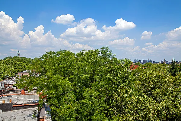 Sold by Compass | media 14