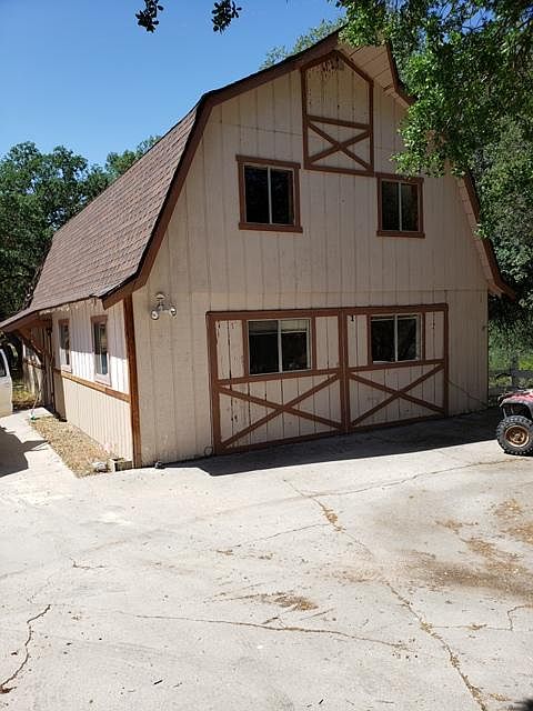 2-story barn style house