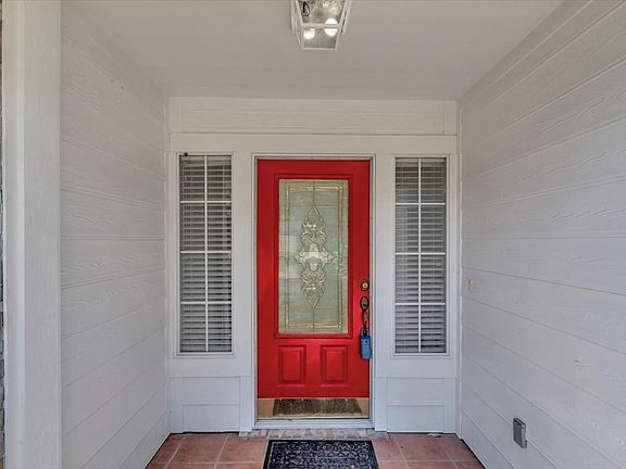 3rd image of 2510 Tulane Dr