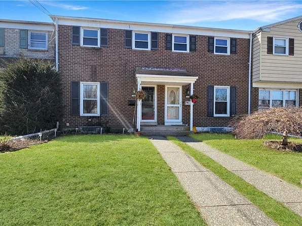 168 Front St, Hellertown, PA 18055