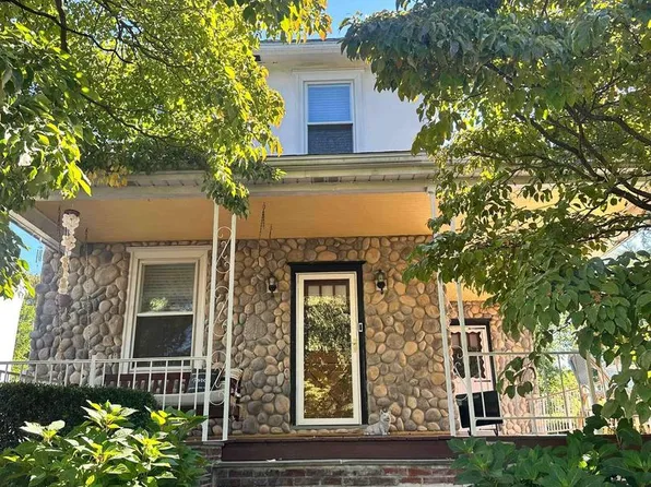 1043 Avenue B, Langhorne, PA 19047