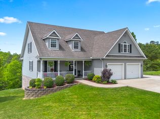 405 Iron Furnace Rd, Wurtland, KY 41144