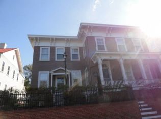 319 S Front St APT 3, Wilmington, NC 28401