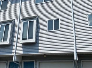 10 Hawthorne Ave #5, Derby, CT 06418