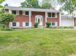 3706 Barrington Dr, Kalamazoo, MI