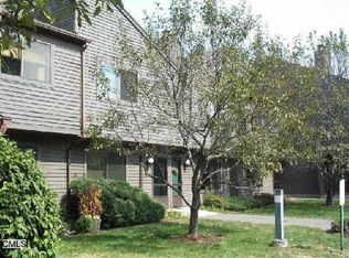20 Horizon Dr #20, Norwalk, CT