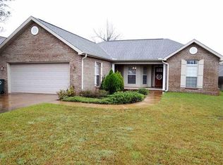 116 Avalon Ln, Enterprise, AL 36330