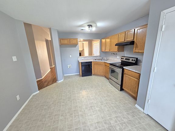5th image of 3013 View Ln