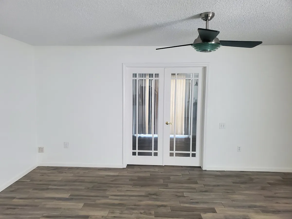 Building Photo - 77329 Rhode Island Ct