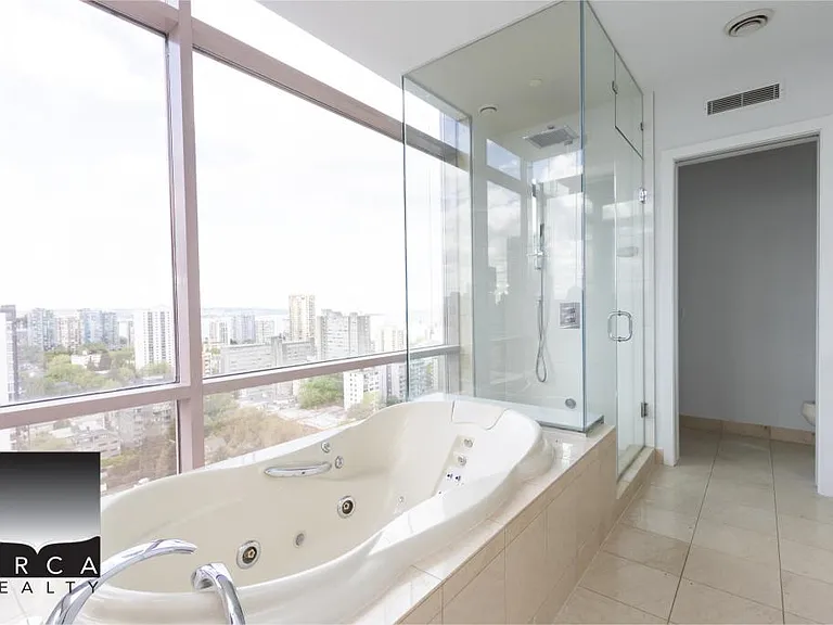 1500 Alberni St #18B — Photo 16