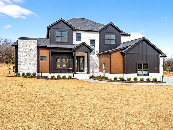 2nd image of 4 Pace Rd Lot 4