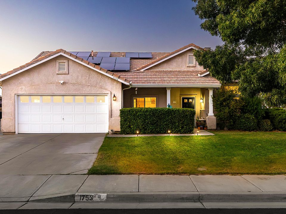 1st image of 1753 Autumnmist Dr