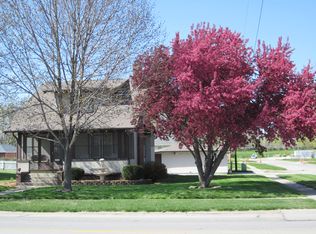 2006 Washington St, Blair, NE 68008