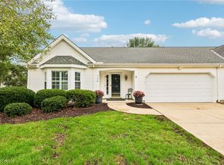 720 Pebblecreek Dr, Akron, OH 44320