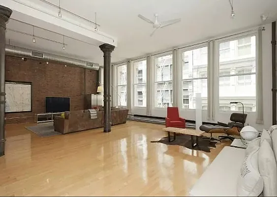 Rented by Douglas Elliman | media 16