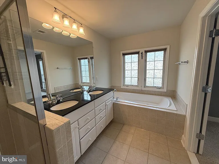 175 Great Laurel Sq SE — Photo 13