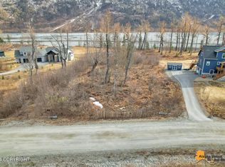 15610 E Riverside Dr, Palmer, AK 99645