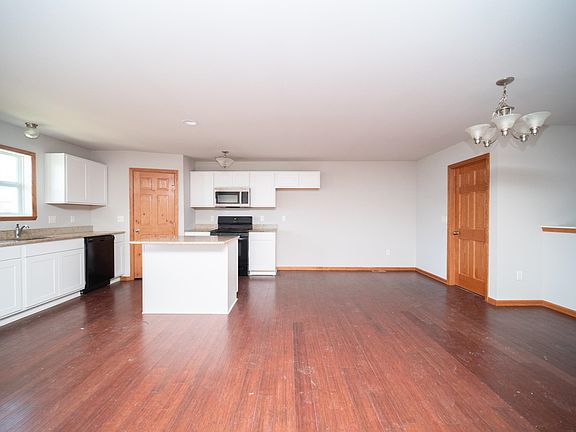 5th image of 1573 Winterwheat Dr