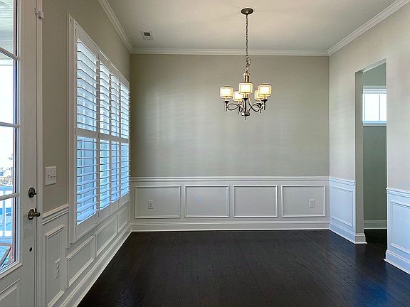 Formal Dinning Room