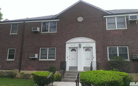 3rd image of 25504 61st Ave