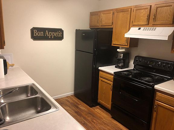 5th image of 2400 Churchill Ct