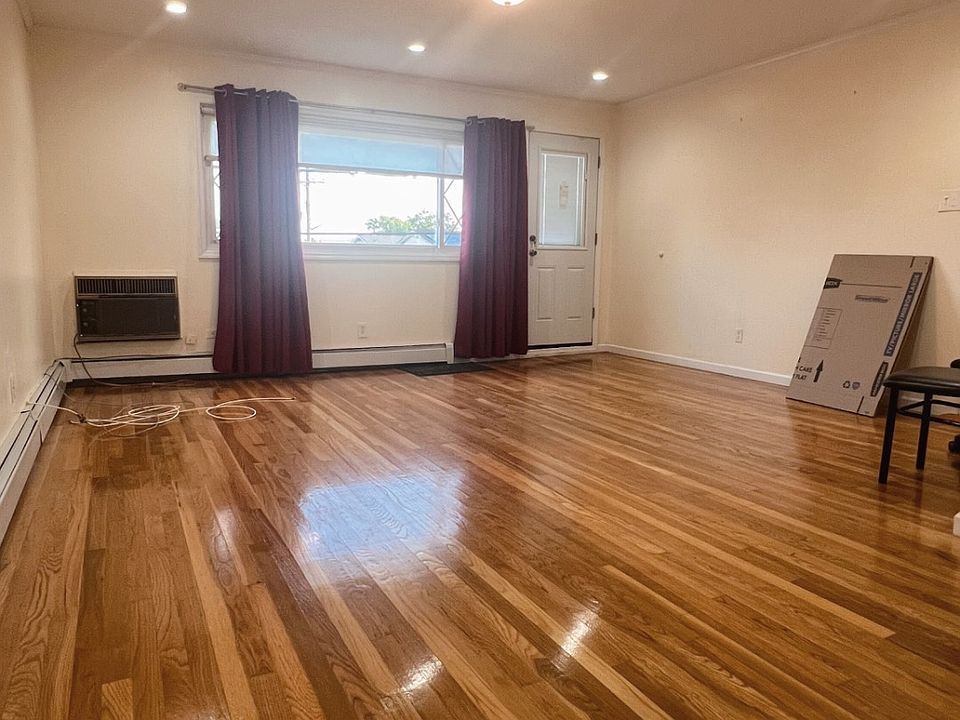 1st image of 8001 149th Ave