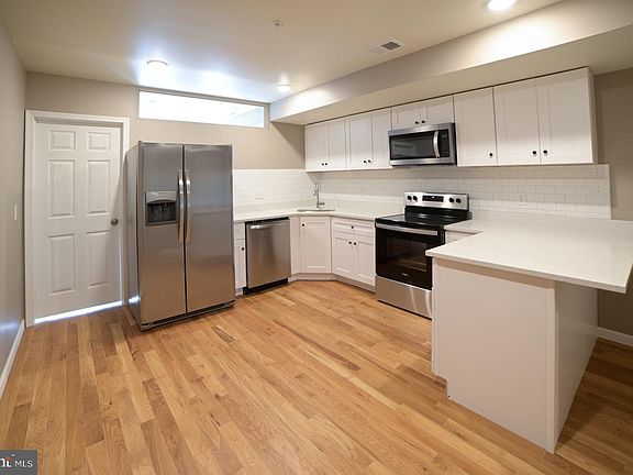 2nd image of 1808 N Willington St #2