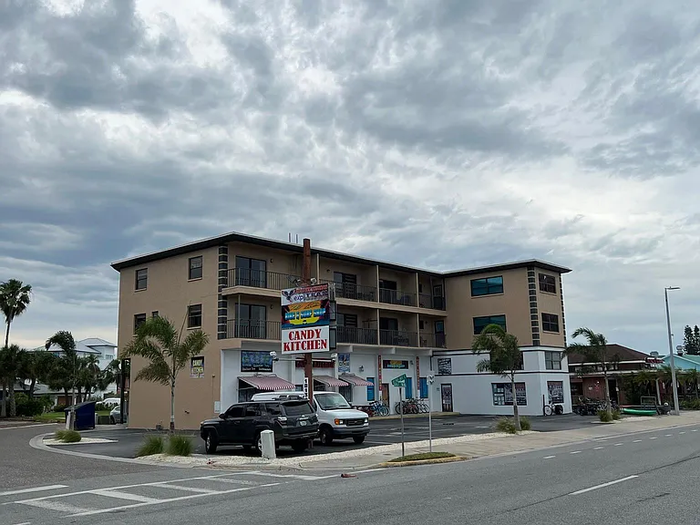 18131 Gulf Blvd #D — Photo 7