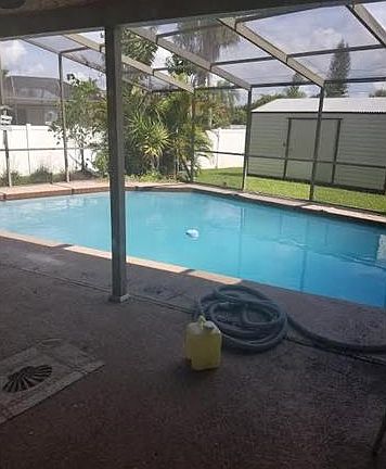 2nd image of 127 SW 46th Ter