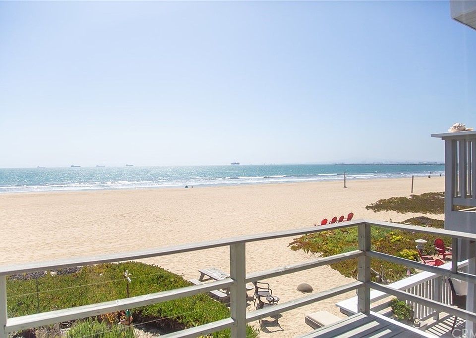 1st image of 40A Surfside Ave