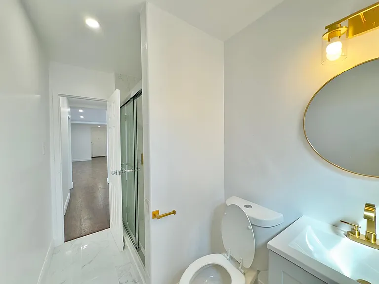 11720 Edgewater Dr #216 — Photo 12