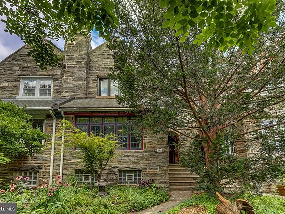 2nd image of 515 Glen Echo Rd