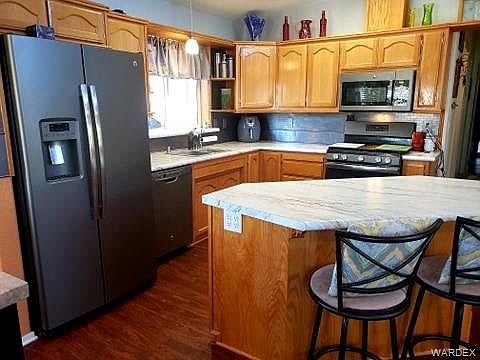 4th image of 2550 Mountain Crest Dr