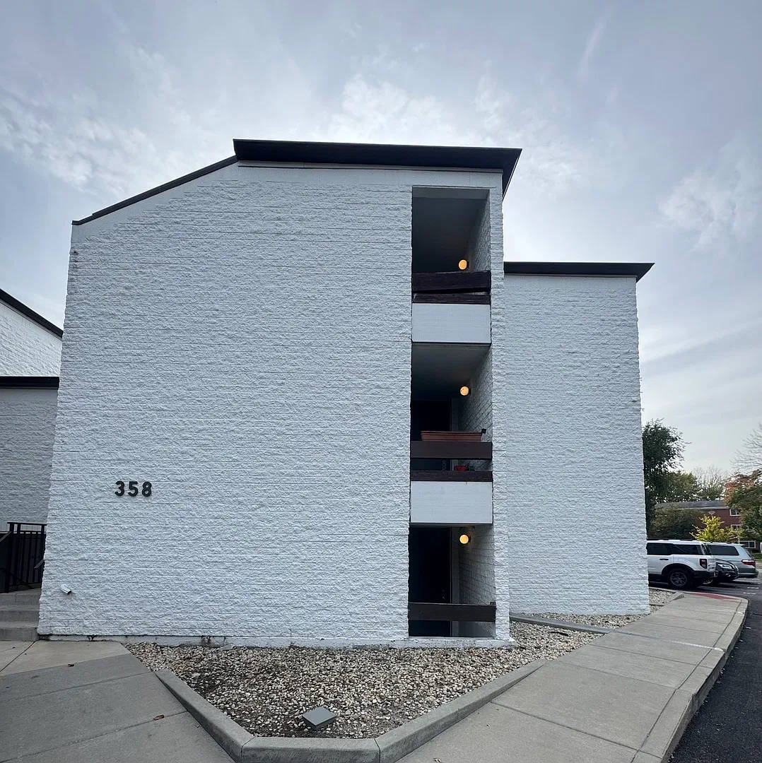 1 bed, 800 sqft, $1,750 — Photo 1