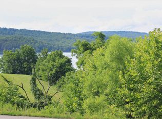 Russell Brothers Rd, Sharps chapel, TN 37866