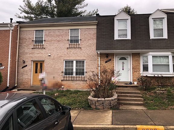 2nd image of 9810 Lakepointe Dr