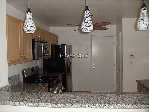 4th image of 8636 Buttercreek Way #0